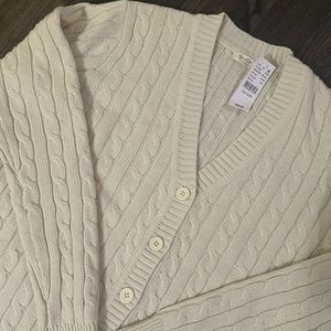 Brandy Melville John Galt White Cable Stitch Cardigan